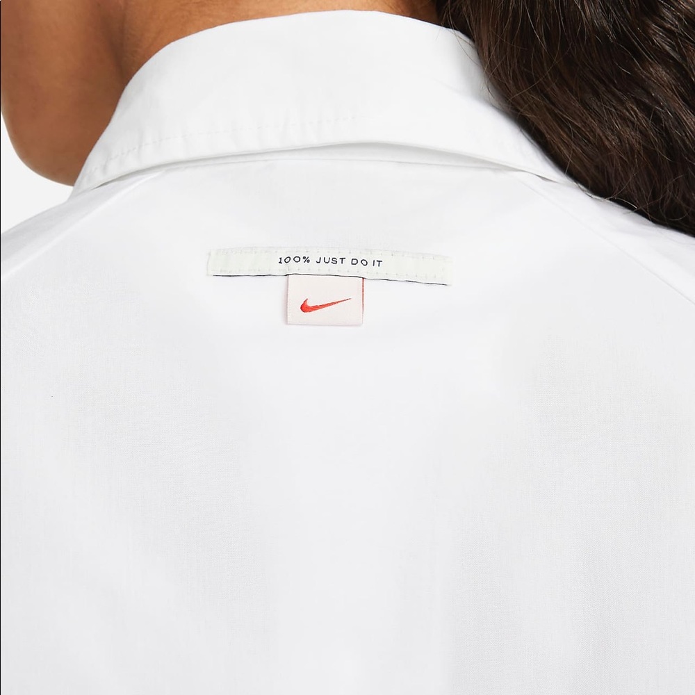 Nike - Picture 4 of 10